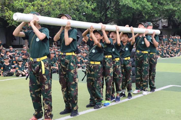 天津黄埔军事夏令营_学员训练照片