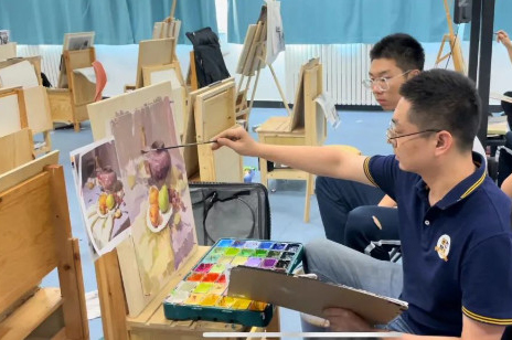 北京索兰诺中学画室环境