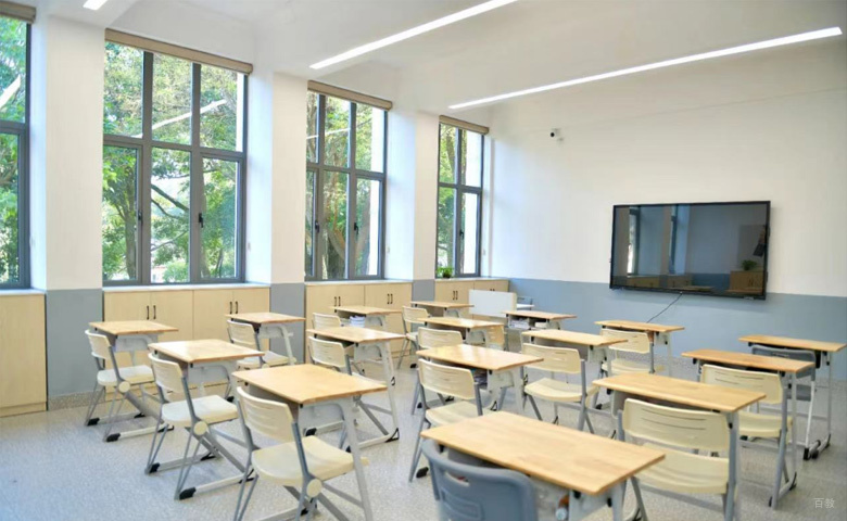 厦门群贤世青国际学校_校区教室环境