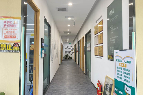 学校走廊