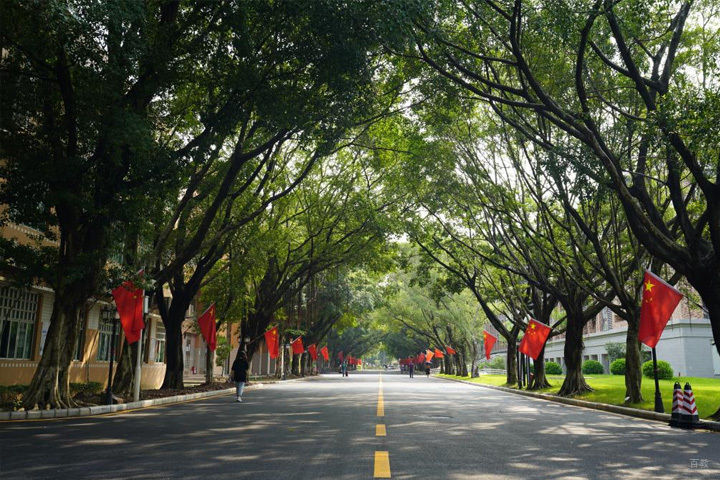 广州广东外语外贸大学国际本科_走进校园