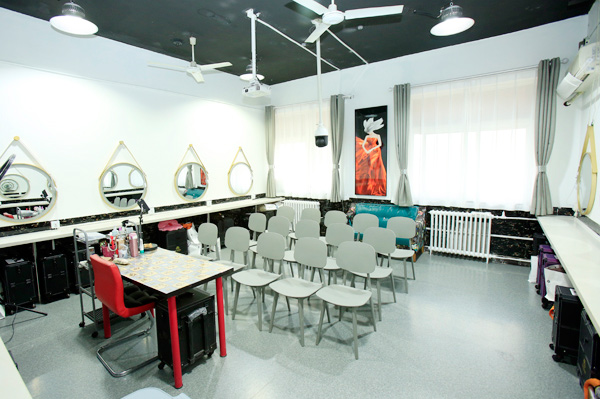 北京良径化妆造型学校教室图片环境
