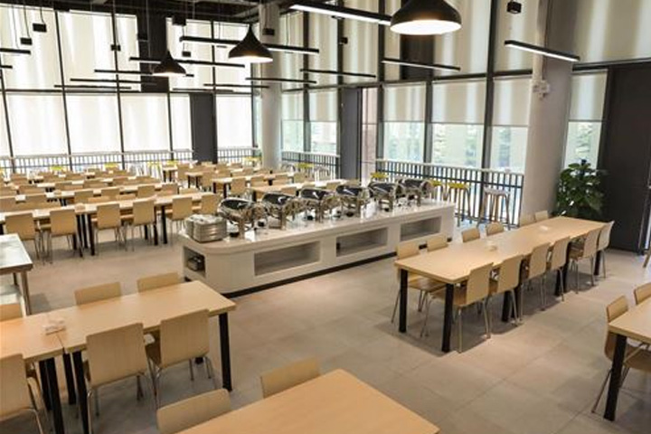 深圳SIFC国际预科书院餐厅环境