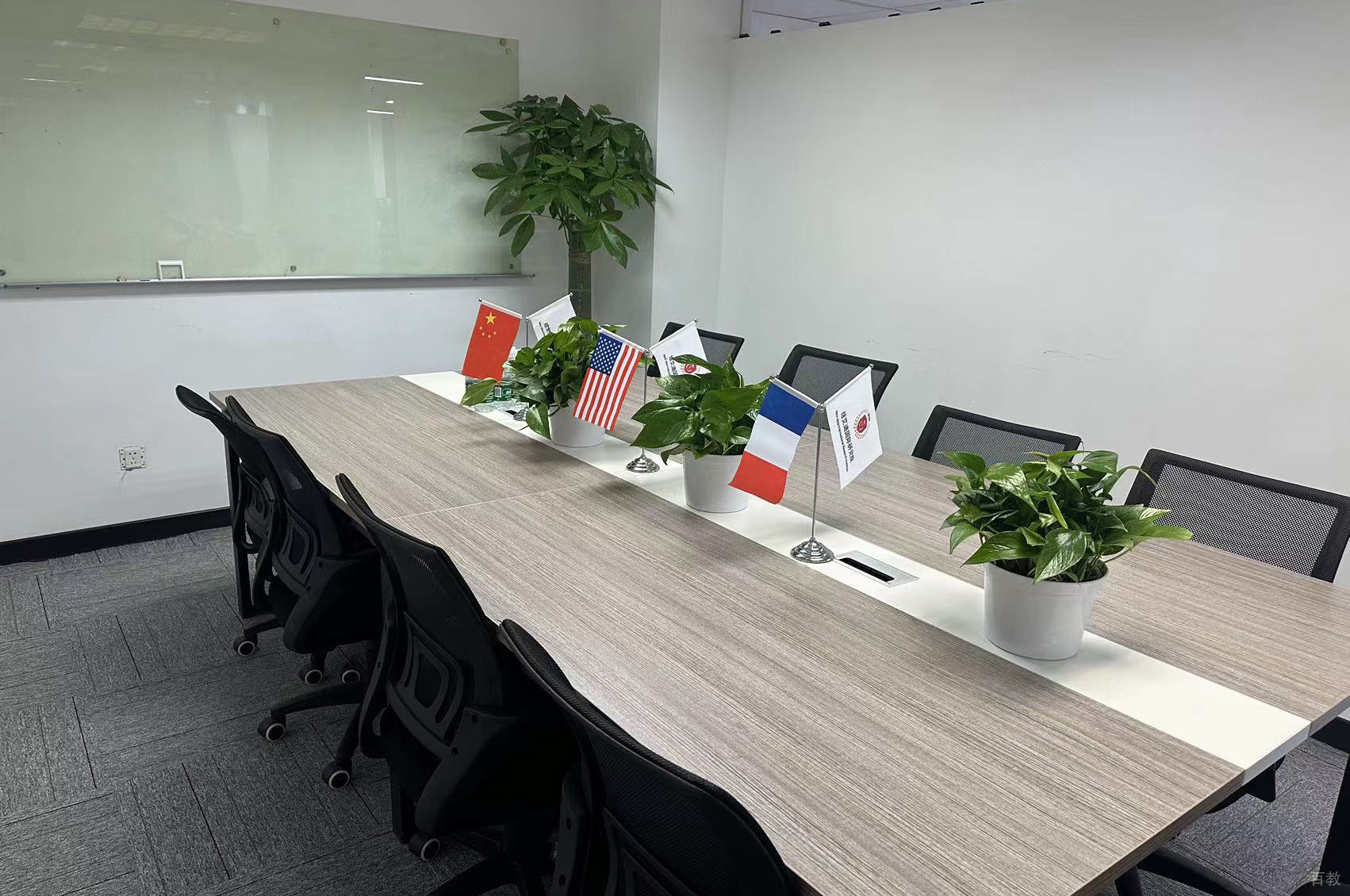 昆明纽艾迪国际研究院_学校环境相册