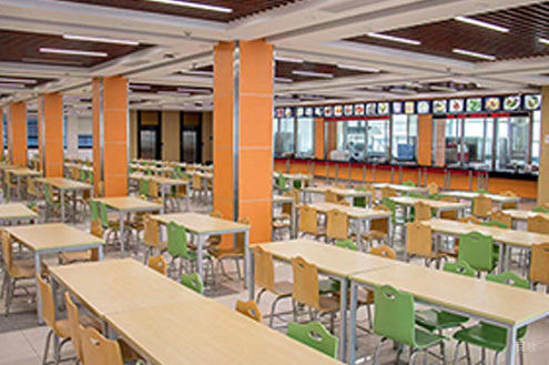 学校食堂