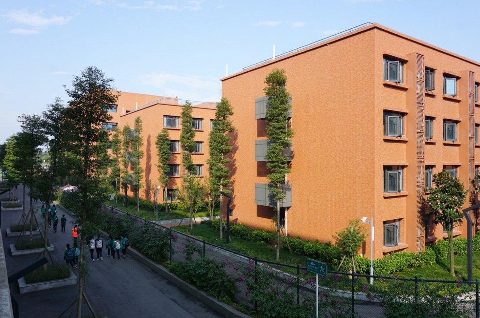 成都实验外国语学校ALEVEL国际课程_学校环境