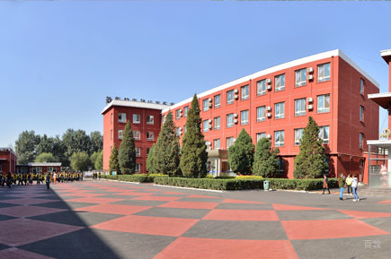 北京中关村外国语学校_教学楼环境