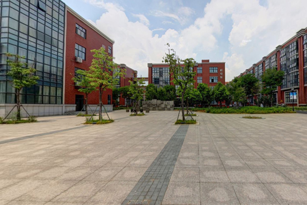 苏州沙洲职业工学院_学校机电楼