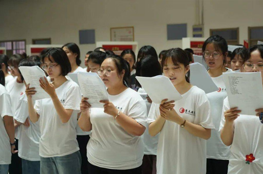 郑州京太优状元高考学校_早读氛围