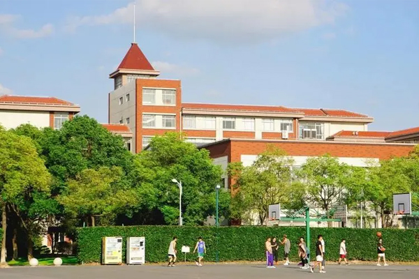 学校环境照片