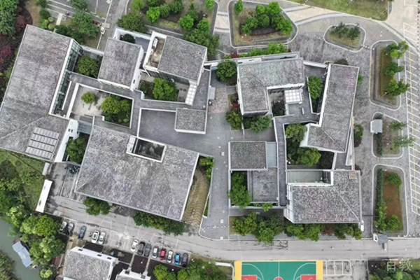 学校整体环境