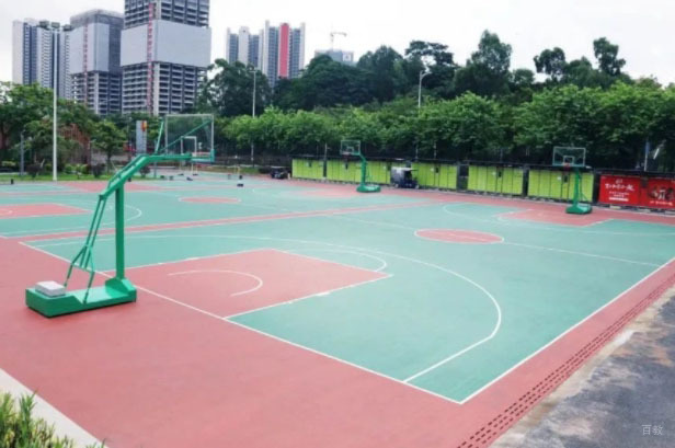 广州高途全日制复读学校学校操场环境
