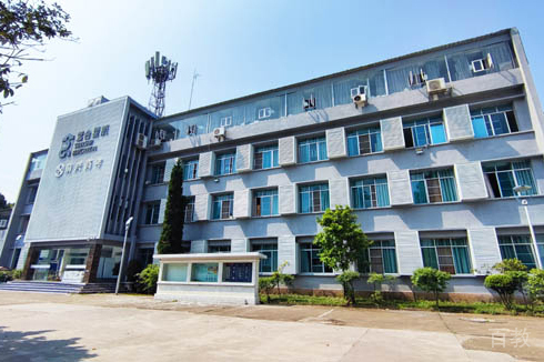 贵阳前兴高考学校_学校环境2