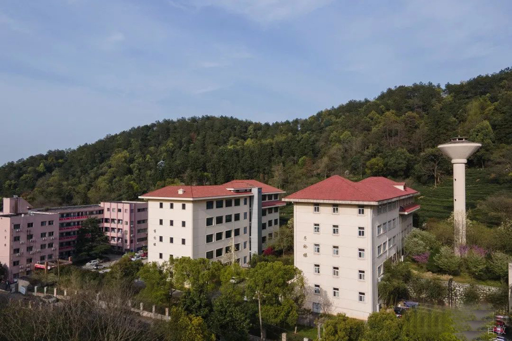 学校教学楼环境