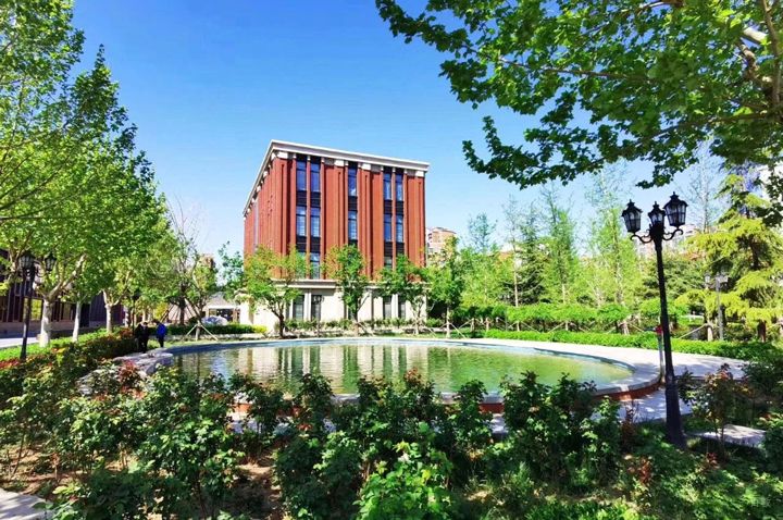 北京新学道临川学校_校园一角环境
