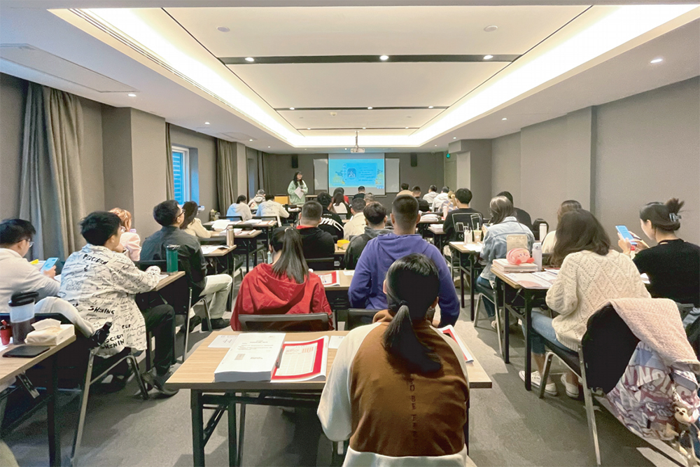 学生学习培训现场环境