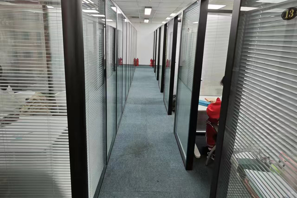 北京汇博教育_教室走道环境