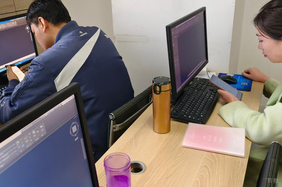 兰州新纬度设计培训学校环境照片