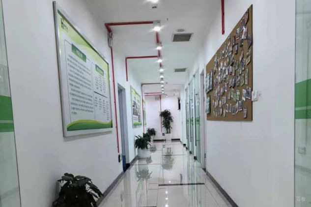 深圳好家长专注力心理咨询中心_学校走廊环境