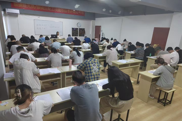 学校课堂环境