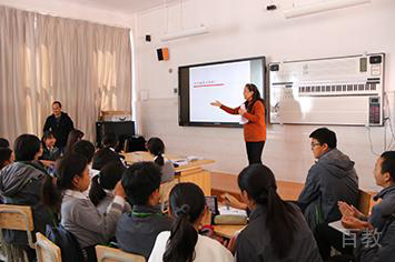 昆明世青国际学校_学生上课环境