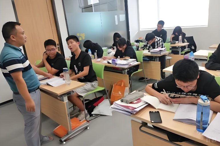 老师上课环境