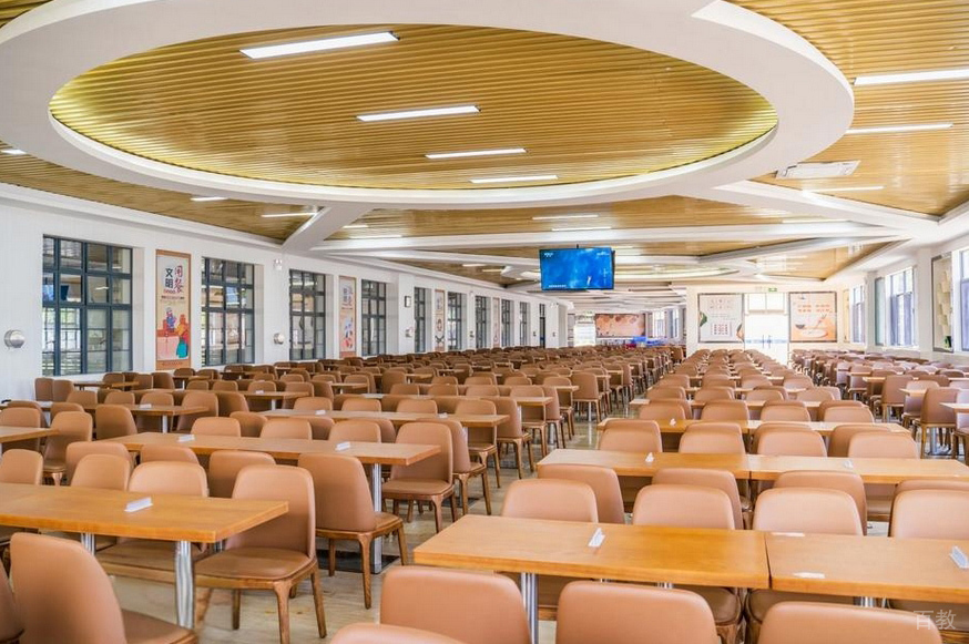 广州SSAL理工实验学校学校食堂环境