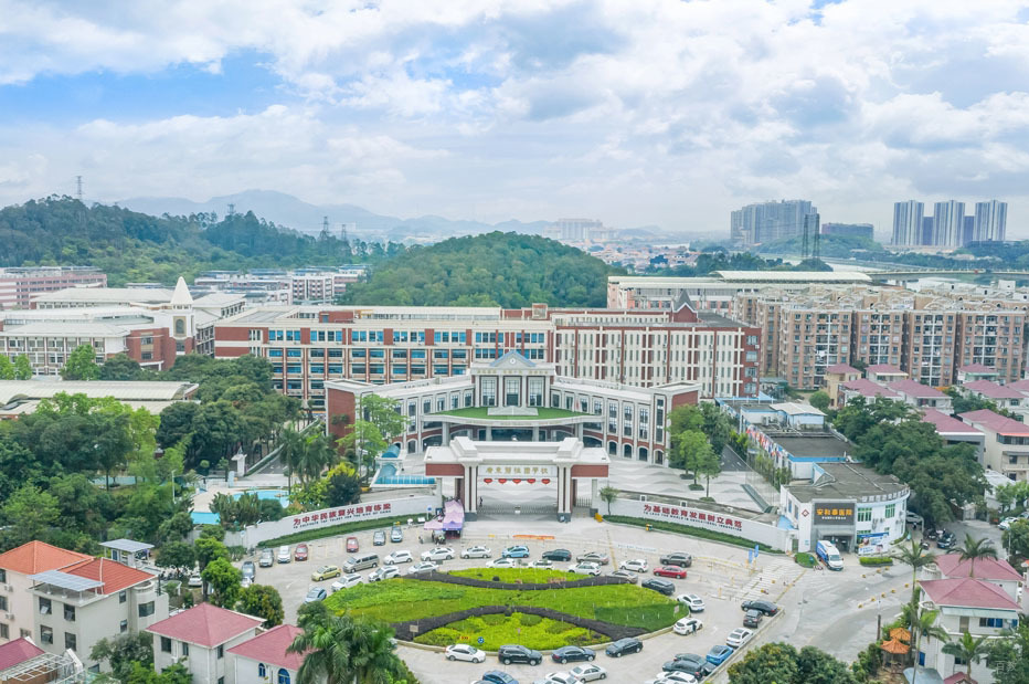 佛山碧桂园国际学校_学校全景环境