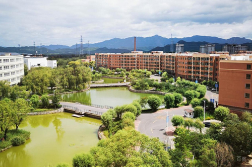 学校环境