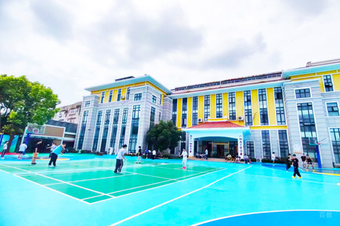 学校操场