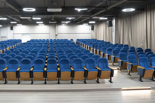 学校礼堂