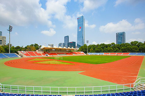 学校操场环境