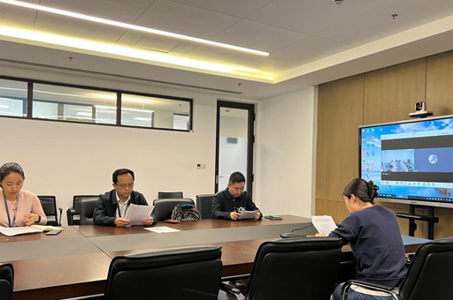 西安交通大学研究院国际本科_会议室环境