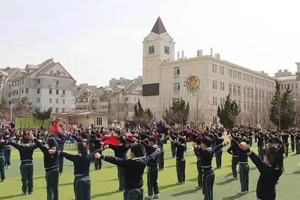 大連楓葉國際學校學校環境3