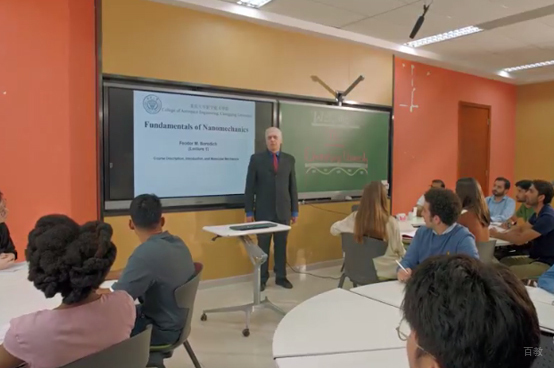 重庆大学国际本科_课堂相册