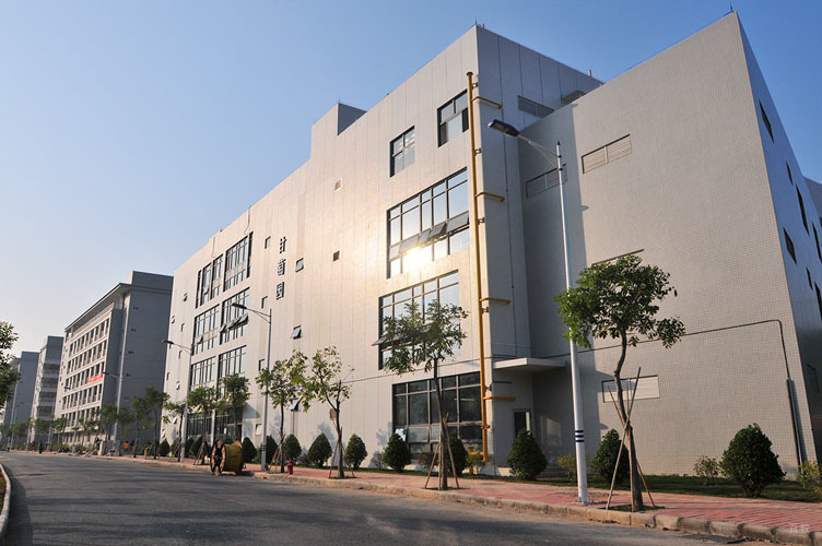 广州仲恺农业工程学院国际教育学院_学校食堂环境