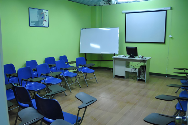 杭州新航道留学_教室环境