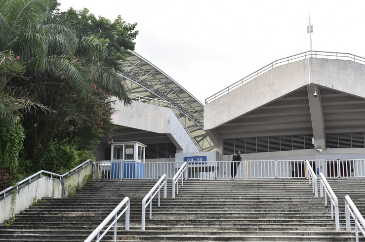 学校体育场环境
