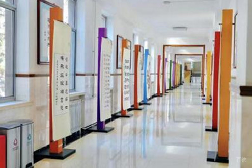 学校大厅