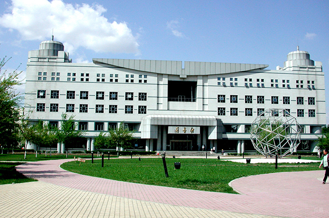 哈尔滨工业大学国际教育学院_学校环境