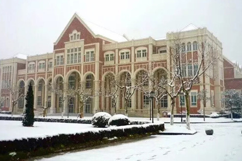 学校环境