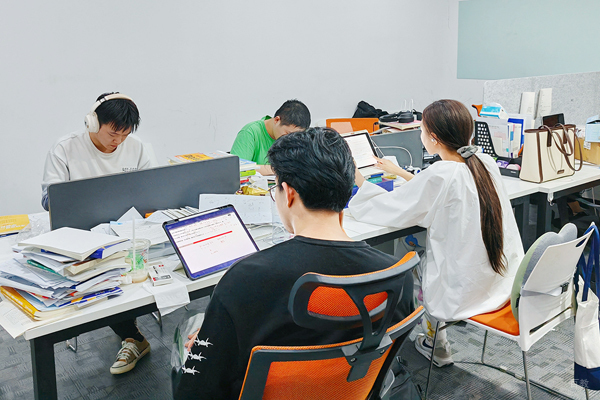 合肥研粒教育学员上课场景展示