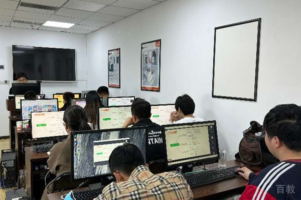合肥天琥教育校区学员上课场景展示