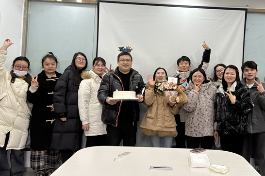四川华夏专修学院_教师合影