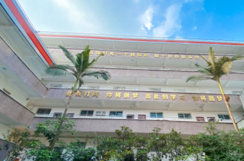 重庆奥林高辅学校_教学楼相册