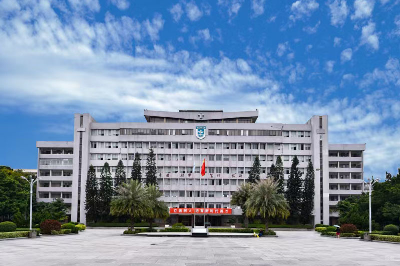 学校门口环境