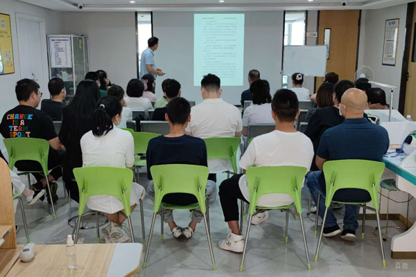 合肥东理视光培训_学员上课场景展示
