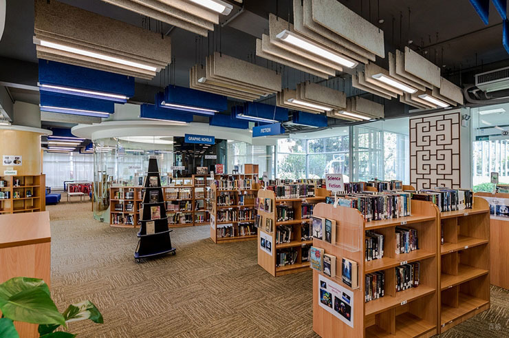广州英东NCPA美式中学_学校图书馆环境