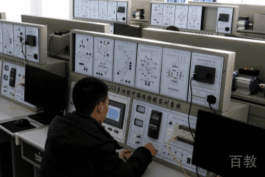 重庆铁路运输技师学院_课堂相册