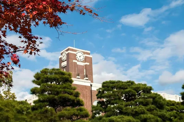 合作学校环境